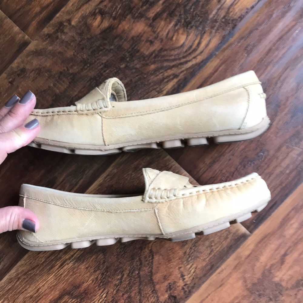 White Mountain Tan Loafers
